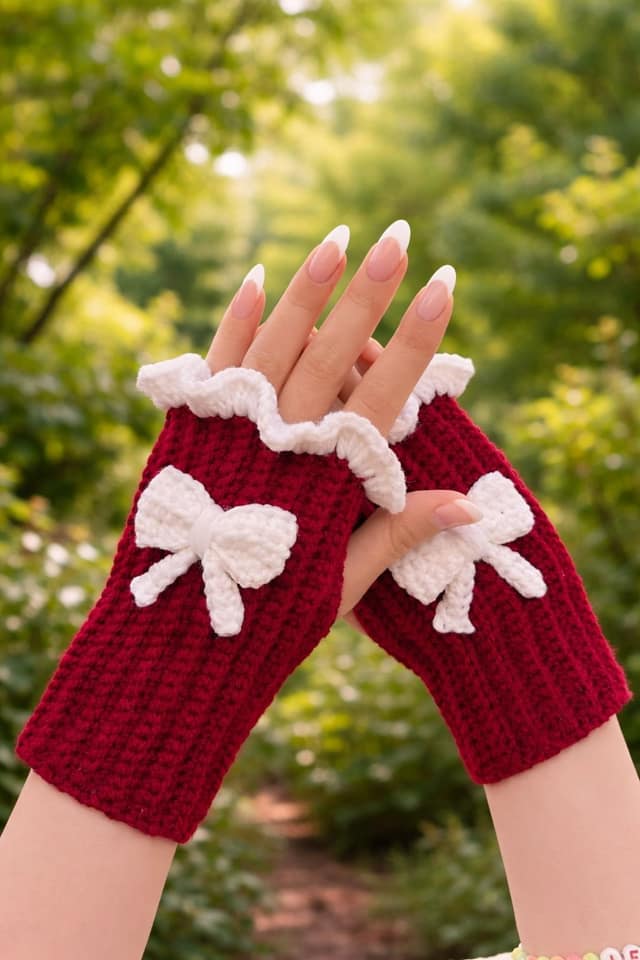 Gloves (Style 3)