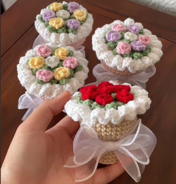 Mini Rose Bouquet