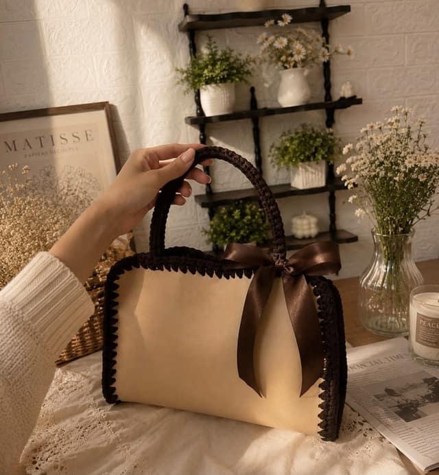 crochet leather bag